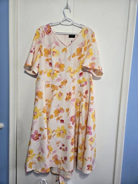 Lane Bryant Dresses & Skirts - Lane Bryant Floral Fit & Flare Dress Size 20 NWT Pink Yellow Spring Midi